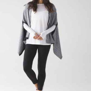 🌸HP🌸 Lululemon Gray Black Multi Wear Soft Vinyasa Scarf Wrap (OS)